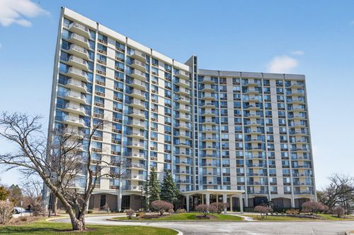 unit-9k-40 N Tower Rd, Oak Brook, IL, 60523-1119 | Card Image