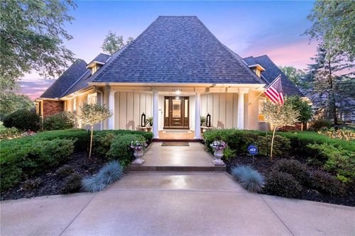 12854 Pembroke Cir, Leawood, KS, 66209-1625 | Card Image