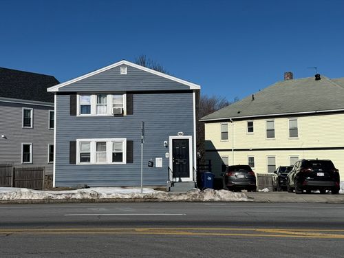 988 Morton St, Boston, MA, 02126-2622 | Card Image