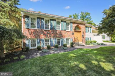 825 Duke Street, House other with 4 bedrooms, 3 bathrooms and null parking in ROCKVILLE MD | Image 1