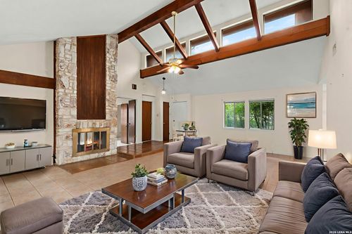 4503 Black Walnut Woods St, San Antonio, TX, 78249-3900 | Card Image