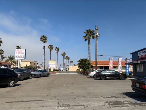 951 Broadway, Chula Vista, CA, 91911-1730 | Card Image