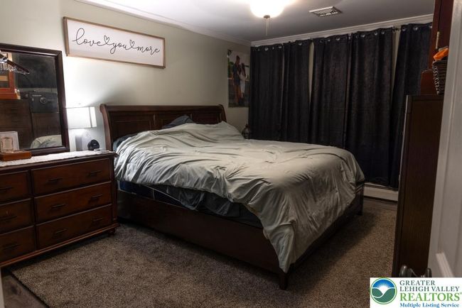 2211 Honeysuckle Rd, House other with 3 bedrooms, 2 bathrooms and null parking in Allentown PA | Image 25