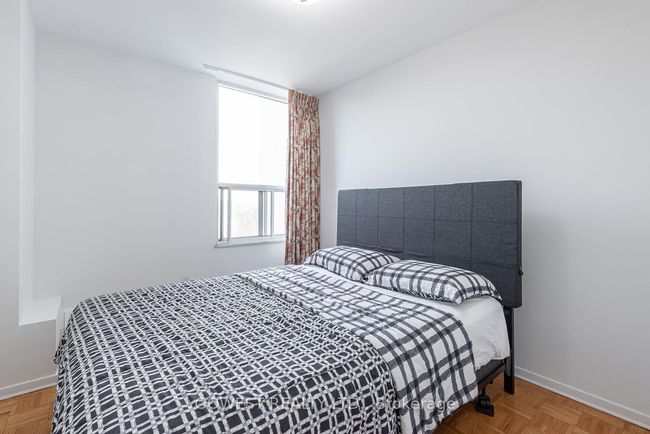 615 - 60 Pavane Linkway, Condo with 2 bedrooms, 1 bathrooms and 1 parking in North York ON | Image 26
