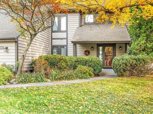 414 Clearview Ct, JANESVILLE, WI, 53548-9090 | Card Image