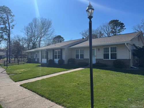 unit-a-368 Woodbridge Dr, Ridge, NY, 11961-8377 | Card Image