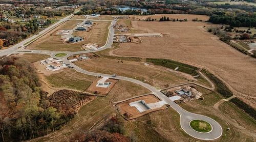 54 W Ingleside Ct, Dousman, WI, 53118 | Card Image