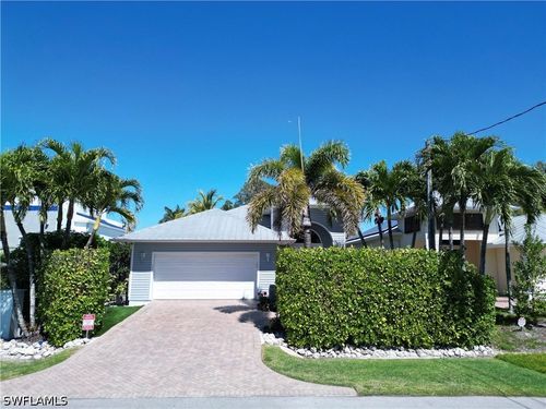 3005 Coco Ave, NAPLES, FL, 34112-5811 | Card Image