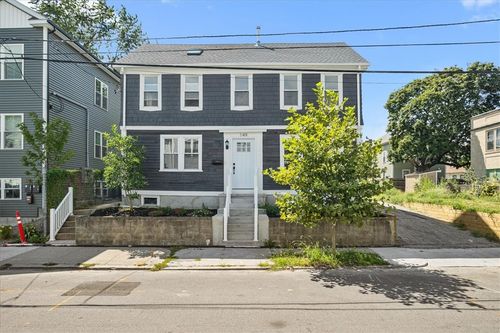 149 Burnside St, Providence, RI, 02905-3048 | Card Image