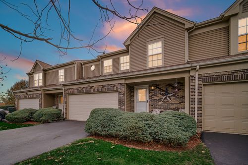 963 Old Oak Circle, Algonquin, IL, 60102 | Card Image