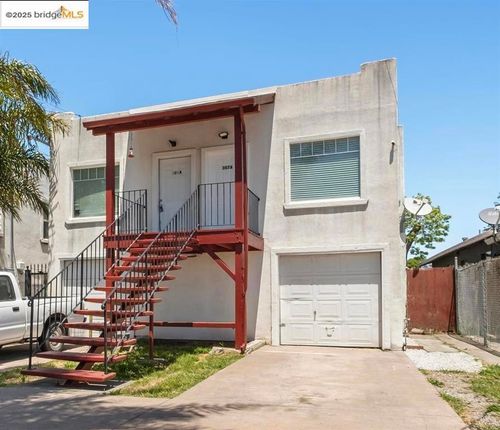 305 Ripley Ave, Richmond, CA, 94801-2641 | Card Image