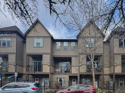 493 Ne Liberty Ave, Gresham, OR, 97030-7947 | Card Image