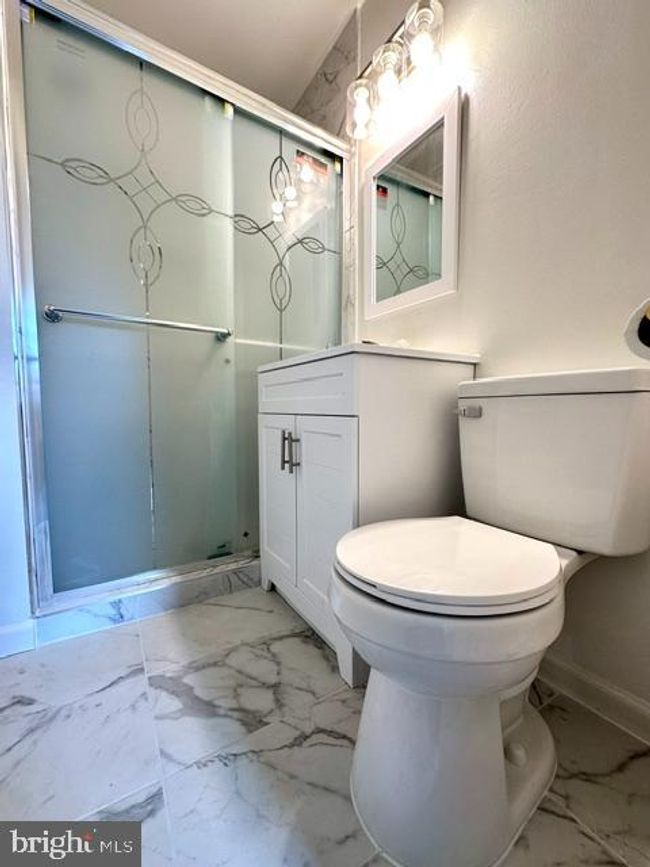 7851 W Point Ct, Townhouse with 3 bedrooms, 3 bathrooms and null parking in MANASSAS VA | Image 21