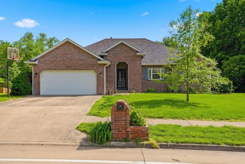 3806 Grant Ln, COLUMBIA, MO, 65203-6752 | Card Image