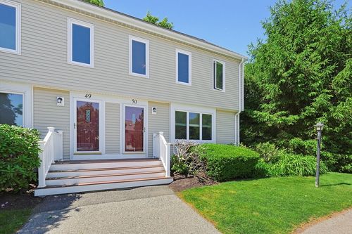 50-835 Mount Hope St, North Attleboro, MA, 02760-2609 | Card Image