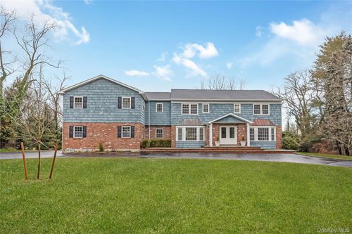 20 Rolling Dr, Glen Head, NY, 11545-2613 | Card Image