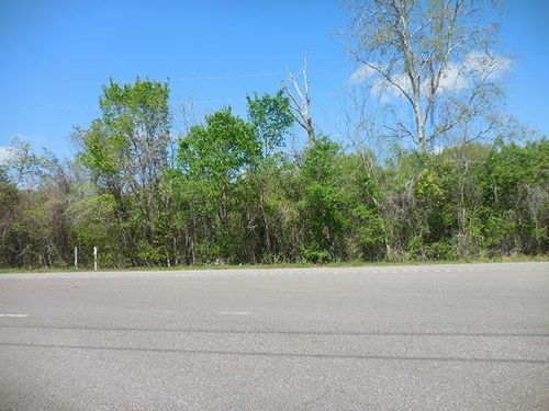 8753001 England St, New Orleans, LA, 70131 | Card Image