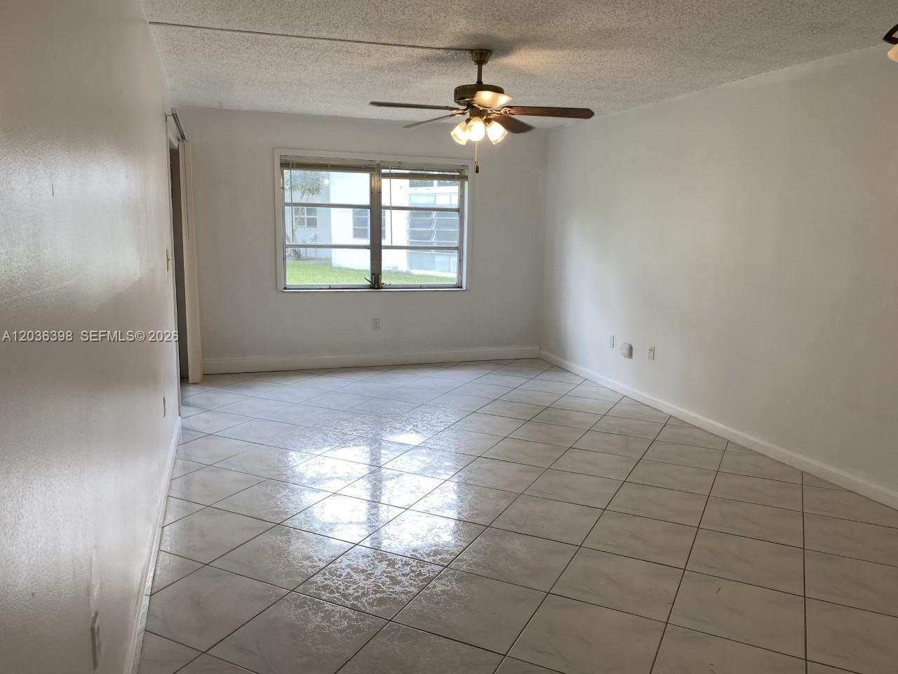 Residential Lease in Margate 3