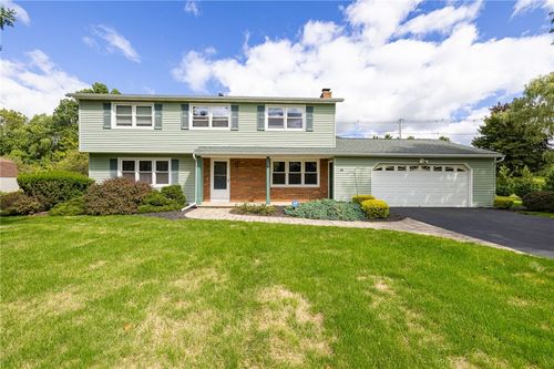14 Peppermill Dr, Fairport, NY, 14450-2546 | Card Image