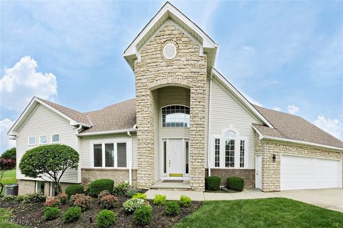 404 E Inverness Dr, Highland Heights, OH, 44143-3664 | Card Image