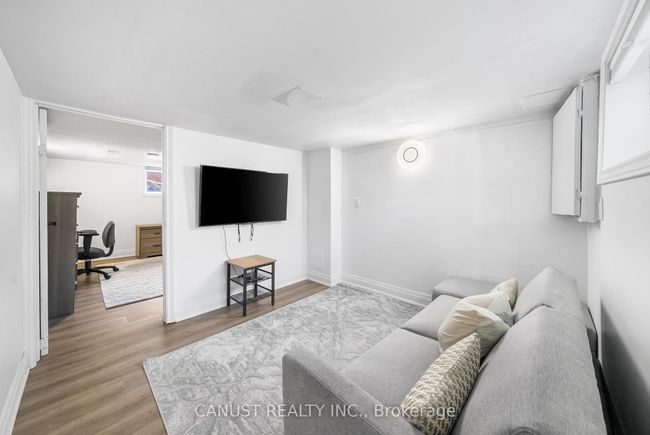 19 Beaucourt Rd, House other with 5 bedrooms, 3 bathrooms and 4 parking in Hamilton ON | Image 15
