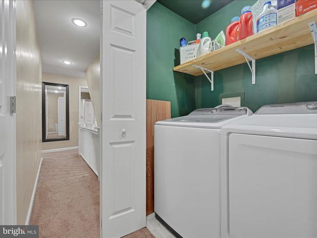 547 E Main St, House other with 4 bedrooms, 3 bathrooms and null parking in HEGINS PA | Image 35