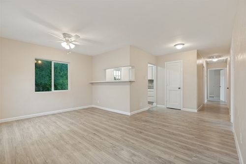 1821 Overhill Ln, Dallas, TX, 75216-4519 | Card Image