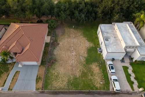 2201 Colorado St, Mission, TX, 78572-7411 | Card Image