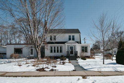 621 1st Ave Se, Pine Island, MN, 55963-9195 | Card Image