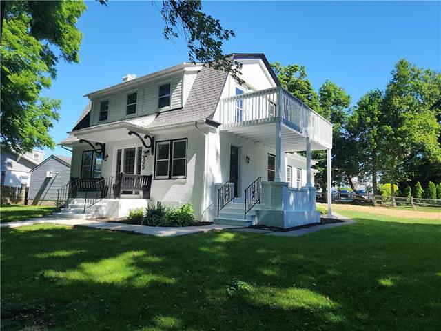 4th St, Whitehall, PA 18052