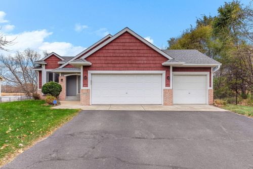 2956 Rice Creek Pkwy Ne, Blaine, MN, 55449-6766 | Card Image