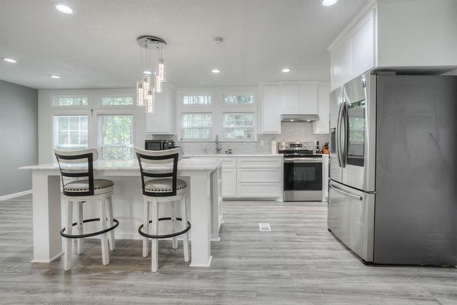 304 N Walnut Dr, House other with 3 bedrooms, 2 bathrooms and null parking in Trinity TX | Image 6
