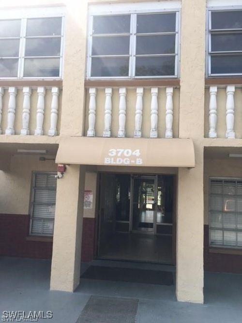 apt-313-3704 Broadway, FORT MYERS, FL, 33901-8102 | Card Image