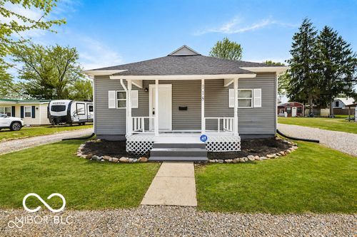 118 Pennsylvania St, Shirley, IN, 47384-9739 | Card Image