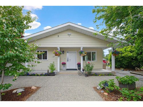 6085 Bradner Road, Abbotsford, BC, V4X2C7 | Card Image