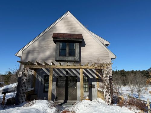 100 Stark Hwy S, Dunbarton, NH, 03046-4434 | Card Image