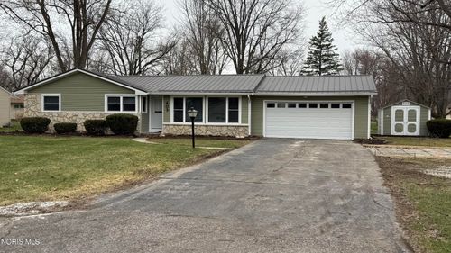 403 Park Ave, Antwerp, OH, 45813-9458 | Card Image