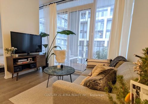 1135-8 Hillsdale Ave E, Toronto, ON, M4S0B2 | Card Image