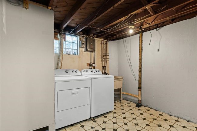 24520 Chernick St | Image 16