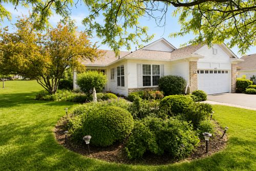 673 Saugatuk Cir, Romeoville, IL, 60446-5201 | Card Image