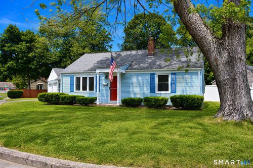 202 Crescent Drive, East Hartford, CT, 06118 | Card Image