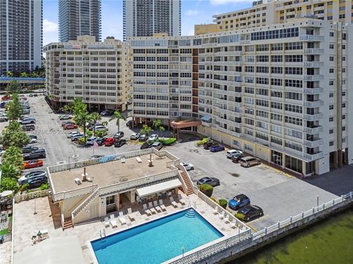 620-1817 S Ocean Dr, Hallandale Beach, FL, 33009-4936 | Card Image