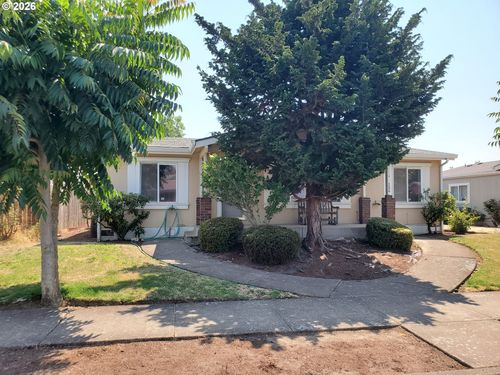 1376 David Ave, Eugene, OR, 97404-4727 | Card Image
