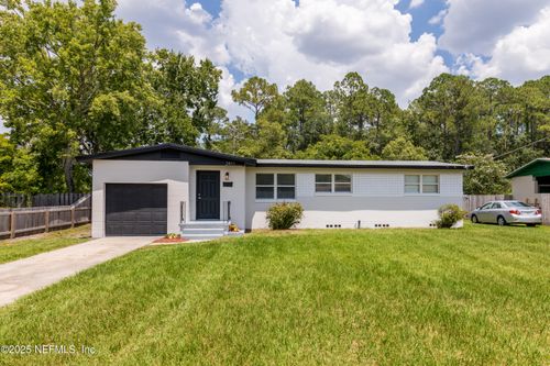 2411 Hirsch Ave, Jacksonville, FL, 32216-5122 | Card Image