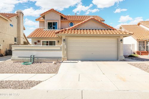 7762 S Kilcormac Ln, Tucson, AZ, 85747-9258 | Card Image
