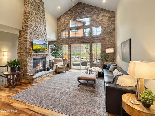357 Slalom Dr, Granby, CO, 80446-5193 | Card Image