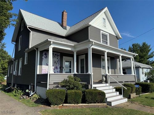 302 Jackson Ave Nw, Massillon, OH, 44646-3548 | Card Image