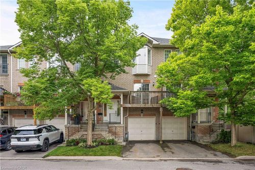 32-1130 Cawthra Rd, Mississauga, ON, L5G4V7 | Card Image