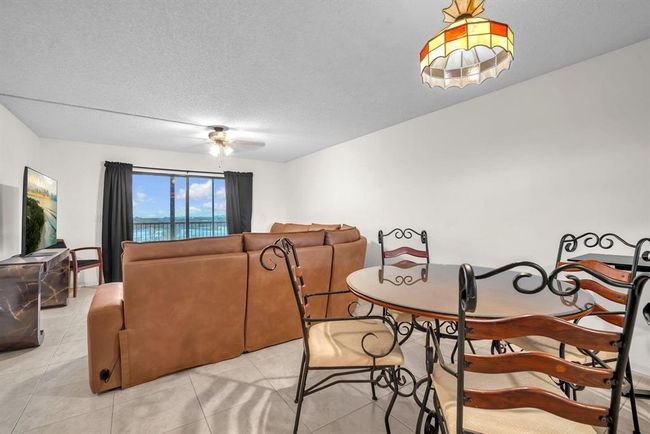 APT-903 - 2202 S Cypress Bend Dr, Condo with 2 bedrooms, 2 bathrooms and null parking in Pompano Beach FL | Image 11