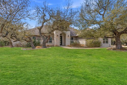 468 Lloyd Ln, Dripping Springs, TX, 78620-4787 | Card Image
